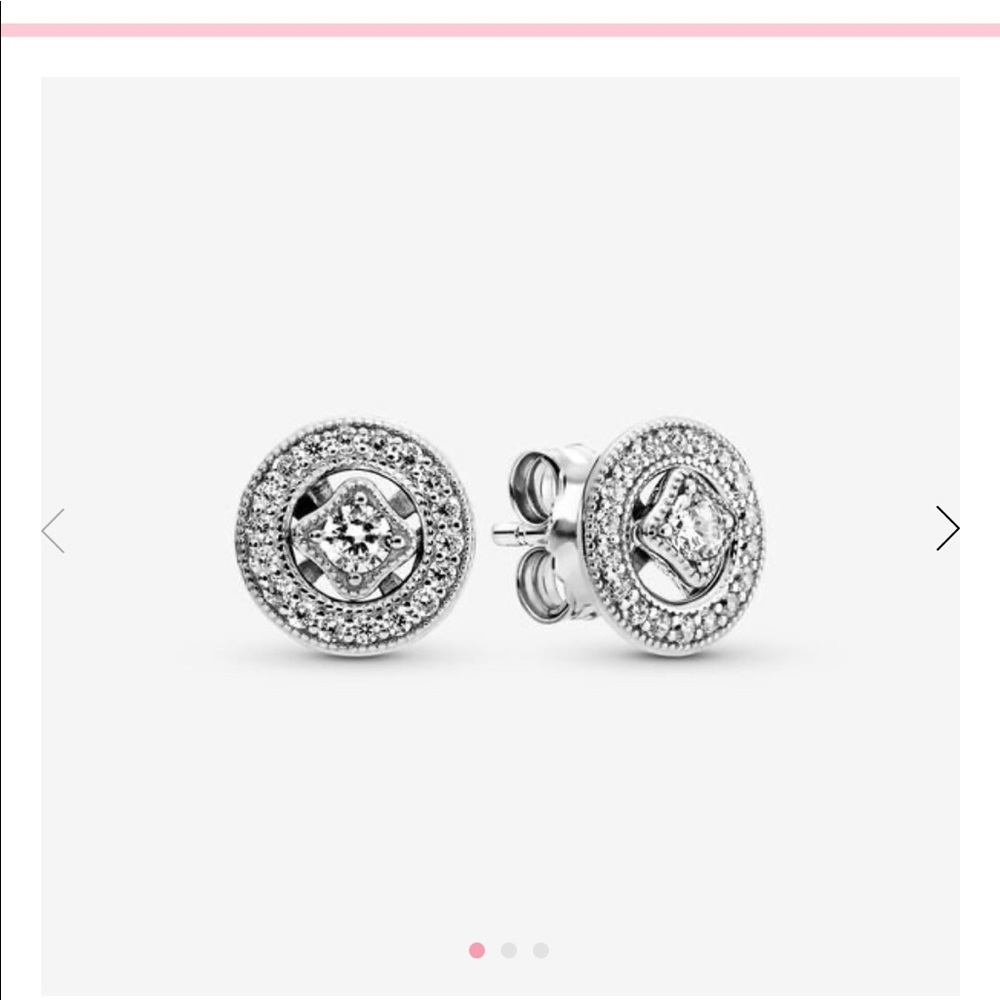 Pandora Vintage Circle Stud Earrings